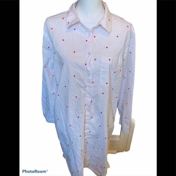 Embroidered Heart Nightshirt V 